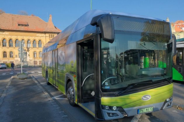 BRAȘOV. Autobuz cu hidrogen pe traseele RATBV 1 autobuz-hidrogen_292260.jpeg