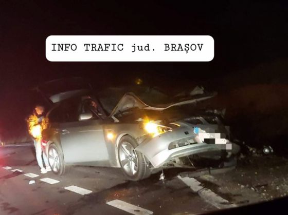 BRAȘOV. Accident grav între un autoturism și o căruță, pe DN 1 1 FB_IMG_1636650756685_292587.jpg