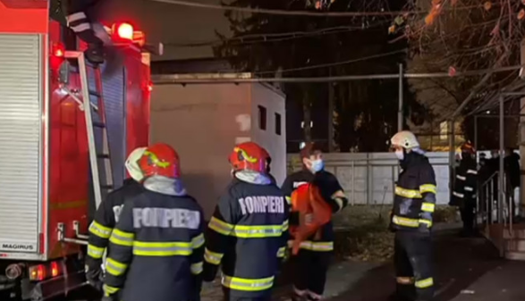 2 MORȚI. Încă un incendiu la un spital Covid din România! 1 incendiuploiesti.png