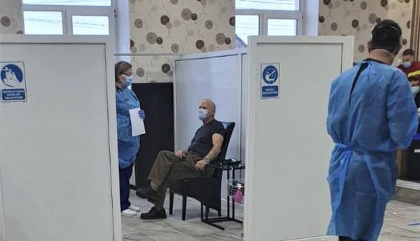 COVID-19 BRAȘOV. Scădere a deciziei de vaccinare 1 vaccinare-2.jpg