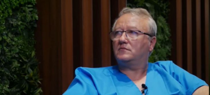 Medicul Răzvan Constantinescu: „Marele comandant ne dă voie la mall-uri (cui îi trebuie?) fără acupunctură (...)? Nebunia atinge cotele maxime ale sfidării" 1 161952_293225.jpeg