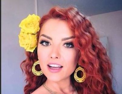 Cântăreața Elena Gheorghe, în doliu 1 elena_8.jpg