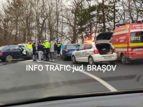 BRAȘOV. Accident pe Drumul Poienii! 1 FB_IMG_1642238919746_293955.jpg