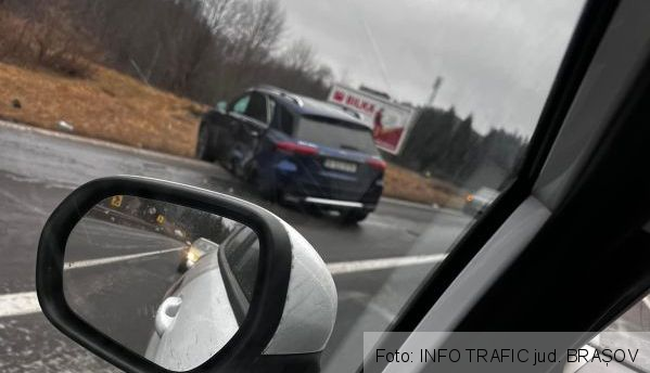 BRAȘOV. Atenție, eveniment rutier între trei autovehicule, pe DN 1! 1 accidentpedn1_11.jpg