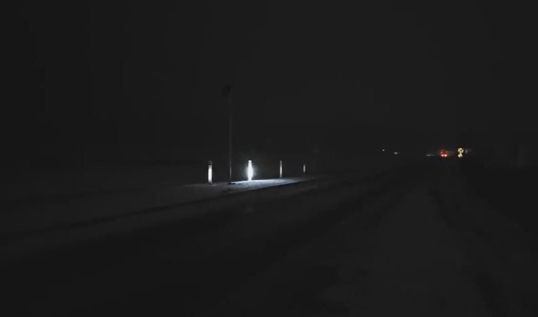BRAȘOV. Insulele de calmare de pe DN1 vor fi iluminate pentru a nu mai fi „încălecate” de vitezomani (VIDEO) 1 iluminat-insule1.jpg