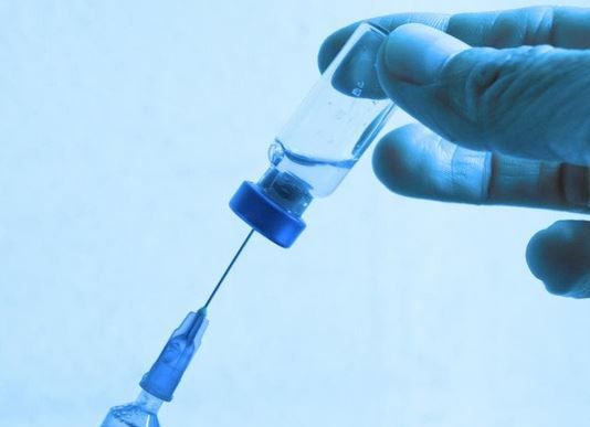 Prima ţară care adoptă vaccinarea obligatorie a adulţilor 1 vaccin_20.jpg