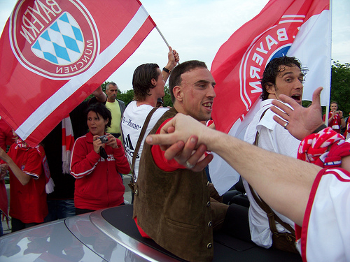 Bayern Munchen reduce salariile fotbaliștilor 5 | MyTex.ro