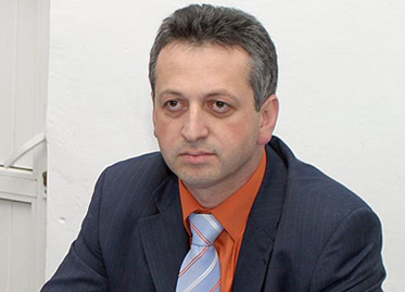 Fenechiu îi scrie lui Boc să invite PNL la guvernare 5 | MyTex.ro