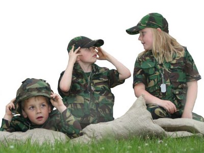 Copiii georgieni vor face pregătire militară în școli 5 | MyTex.ro