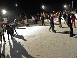 Trei patinoare la Brașov | MyTex.ro