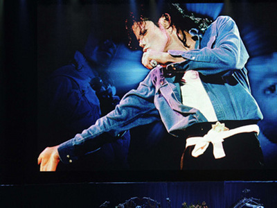 Film 3D realizat de Michael Jackson, prezentat în premieră la premiile Grammy 5 | MyTex.ro