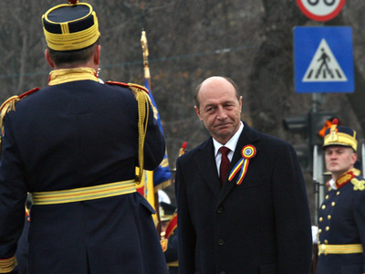 Băsescu, nervos după ce a apărut live la TVR 5 | MyTex.ro