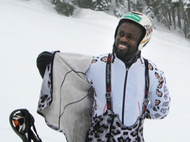 „Leopardul zăpezilor” a descins în Canada 5 | MyTex.ro