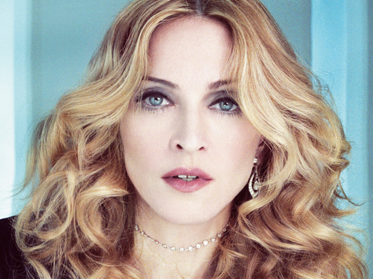 Madonna a pus ochii pe un alt model 5 | MyTex.ro