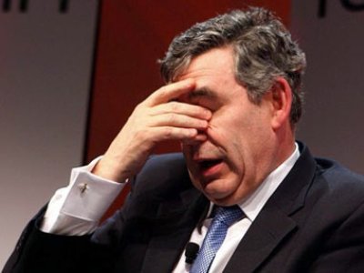 Premierul Gordon Brown a plâns la TV 5 | MyTex.ro
