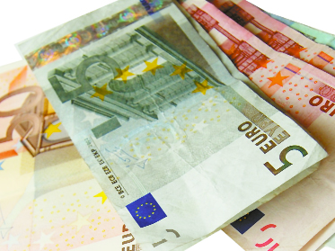 Deficitul comercial al României a scăzut 5 | MyTex.ro