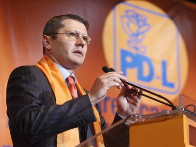 Colegiul Director al PDL, convocat sâmbătă. Băsescu, invitat 5 | MyTex.ro