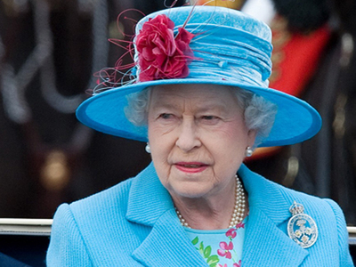 Regina Elizabeth a II-a a Marii Britanii, star pe internet 5 | MyTex.ro