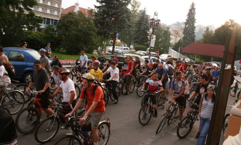 Brașov. Reîncepe Masa Critică 5 | MyTex.ro