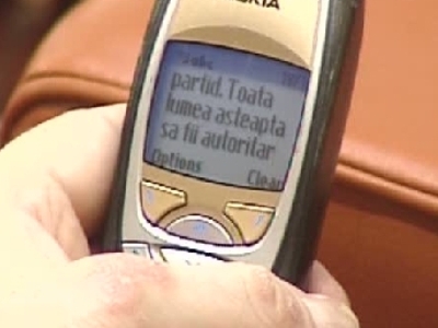 Mădălin Voicu, sfaturi prin SMS pentru Ponta 5 | MyTex.ro