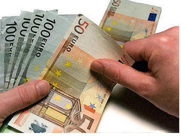 O brașoveancă este cercetată penal pentru „țepe” cu joburi în Suedia 5 | MyTex.ro