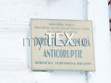 ACTIVITATE. Pentru luare de mită, înșelăciune sau favorizarea infractorului, În 2009, DNA Brașov a trimis în judecată un director de bancă, un polițist și un procuror-șef 5 | MyTex.ro