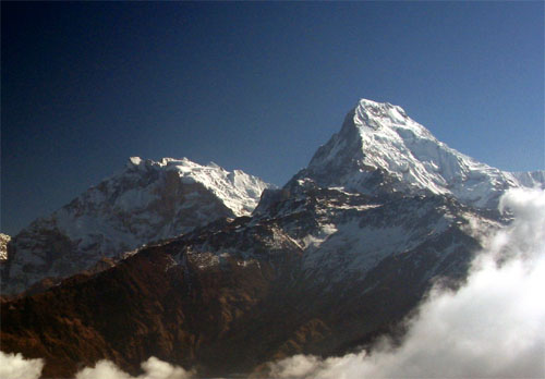 Un alpinist român va porni în escaladarea vârfului Annapurna 5 | MyTex.ro