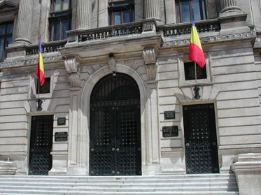 Tăvălugul restanțelor îngrijorează BNR 5 | MyTex.ro
