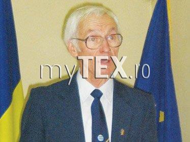 Brașov: Foștii deținuți politic au fost comemorați 5 | MyTex.ro