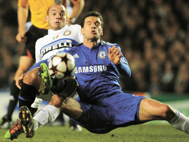 LOVITURÃ. Pe „Stamford Bridge”, Inter Milano s-a calificat în sferturile Ligii Campionilor - Jose Mourinho, între bucurie și tristețe 9 article_250515_2.jpg