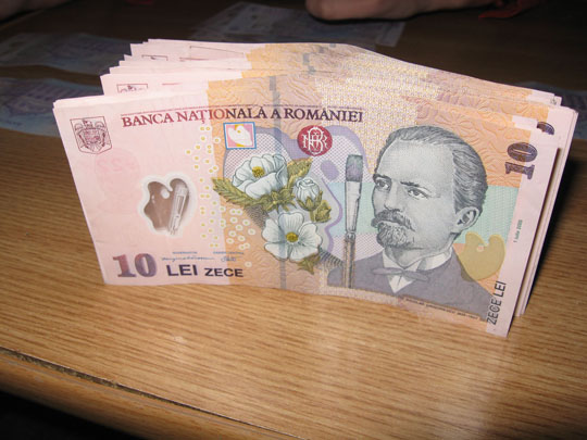 Brașov. 150 de firme din județ au solicitat amânarea la plată 5 | MyTex.ro