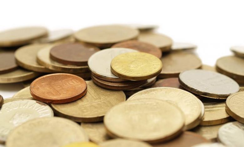 A plătit impozitul cu patru saci de monede 5 | MyTex.ro