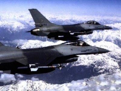 România va cumpăra 24 de avioane F16 5 | MyTex.ro