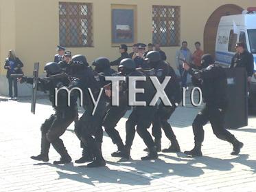 Ziua Poliției, sărbătorită în Piața Sfatului 5 | MyTex.ro
