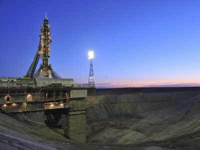 Trei astronauți au decolat în spațiul cosmic 5 | MyTex.ro
