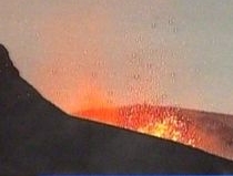 Vulcan în erupție, atracție turistică 5 | MyTex.ro