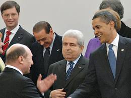 Băsescu cinează astăzi cu Obama 5 | MyTex.ro