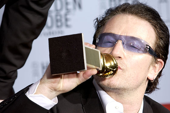 Bono, solistul U2, investește bani în Facebook 5 | MyTex.ro