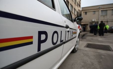 Polițist cercetat pentru luare de mită 5 | MyTex.ro