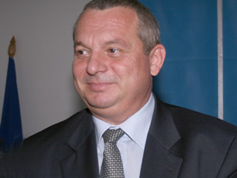 Ion Diniță reclamă că nu se poate ieși din criză mărind fiscalitatea 5 | MyTex.ro