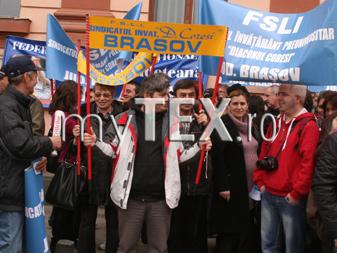 NU CEDEAZĂ: Mâine, grevă generală în învățământul preuniversitar 5 | MyTex.ro