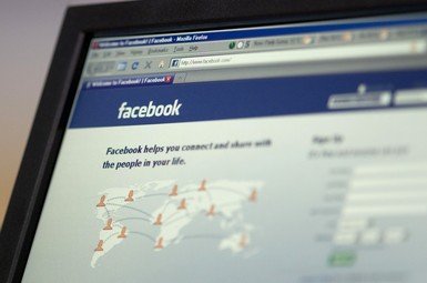 Datele a 1,5 milioane de utilizatori Facebook, scoase la vânzare 5 | MyTex.ro