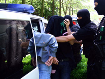 O copilă de 14 ani i-a adus pe angajații centrului de plasament de la Brădet, dar și pe polițiști în pragul disperării 5 | MyTex.ro