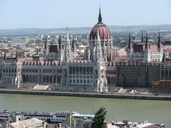 2010, un an dificil pentru sectorul imobiliar 5 | MyTex.ro