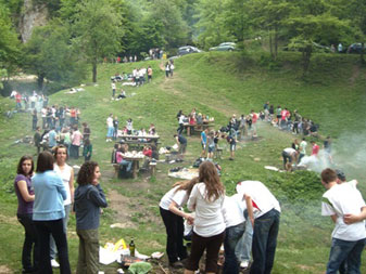 1 Mai - de la Arminden, la Ziua Muncii 5 | MyTex.ro
