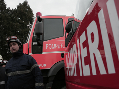 Brașov. Puternic incendiu pe platforma Metrom 5 | MyTex.ro