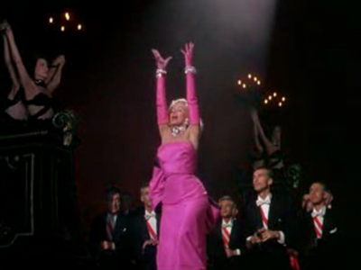 O rochie purtată de Marilyn Monroe, scoasă la licitație 5 | MyTex.ro