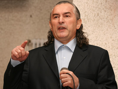 Miron Cozma vrea să fie primul președinte rocker 5 | MyTex.ro
