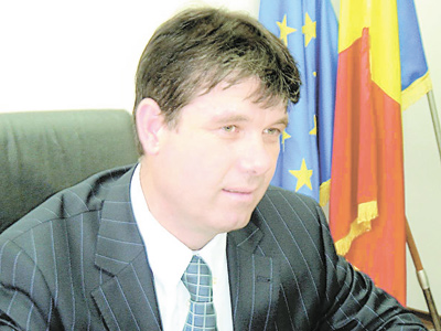 ANALIZÃ. Pentru a afla efectele comasării centrelor bugetare, Primarul George Scripcaru a avut o dezbatere cu conducerea Inspectoratului Școlar 5 | MyTex.ro
