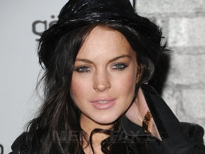 Lindsay Lohan a fost jefuită la Cannes 5 | MyTex.ro